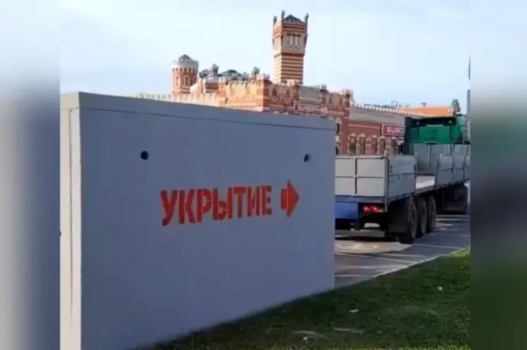 В Йошкар-Оле на набережной появилось новое защитное укрытие