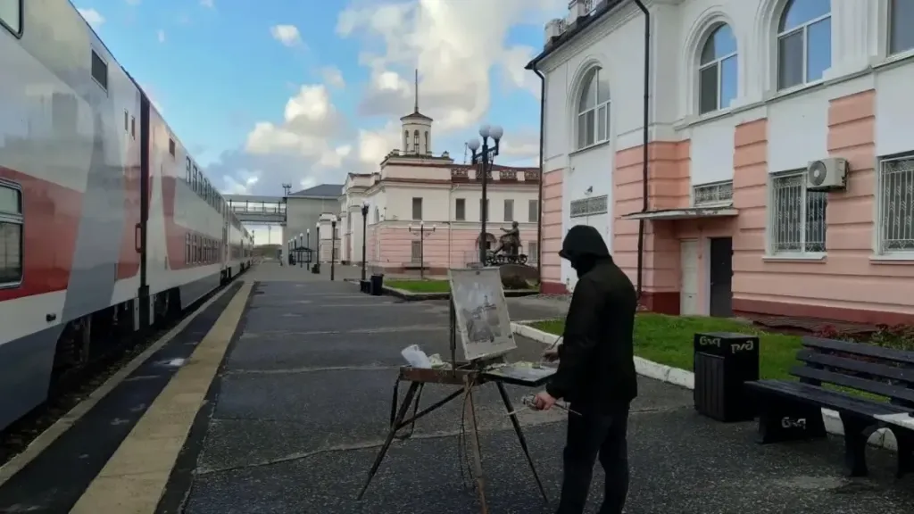 Художники из шести городов нарисовали вокзал Йошкар-Олы