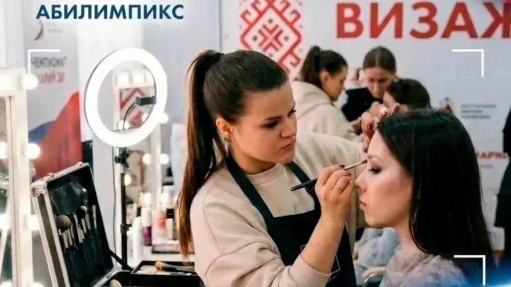 Визажист из Марий Эл выступит в финале «Абилимпикса» в Москве